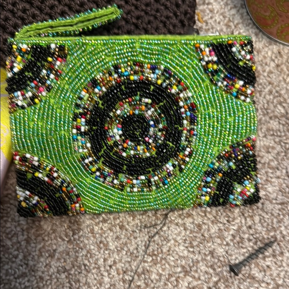 Source Unknown Green and Black Beaded Clutch